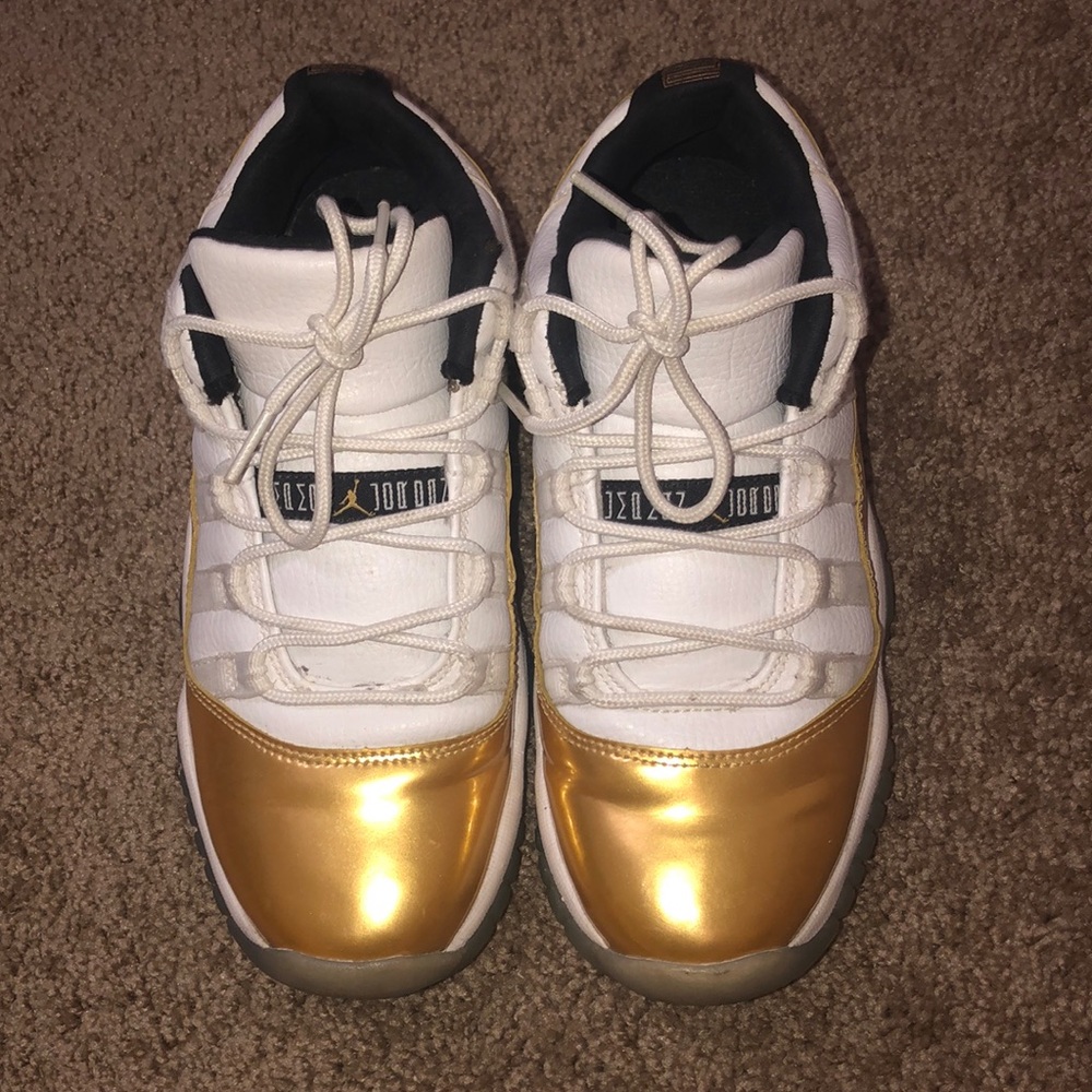 Retro 11s
